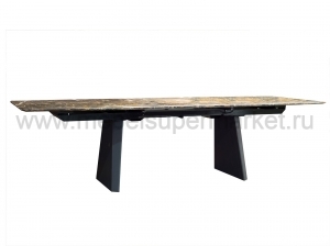 Fontana Table